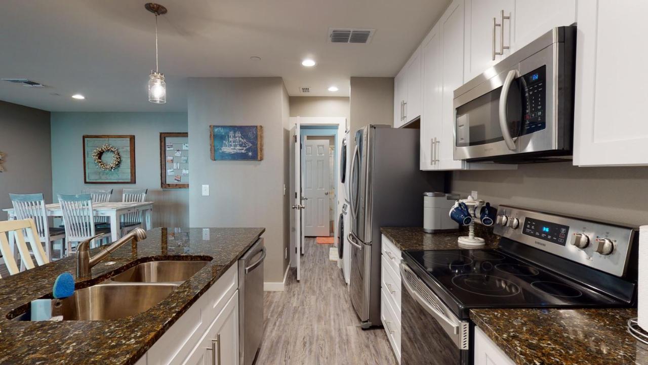 Ah-J136 All New Construction, First Floor Condo Near Marina Port Aransas Eksteriør billede